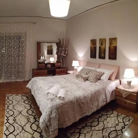 Апартаменты House Christy Трикала